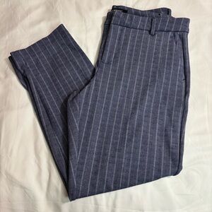Liverpool Navy Pinstripes Straight-Leg Pants size 31/12 Business Casual Career